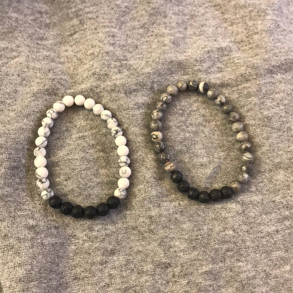 Oil Diffusing Bracelets - image 1